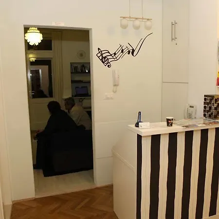 Tchaikovsky Hostel Split