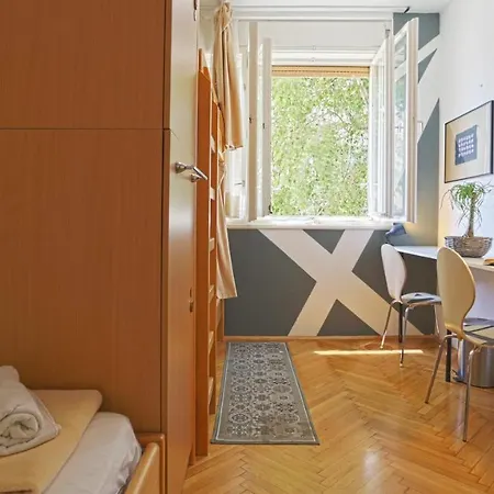 Hostel Tchaikovsky