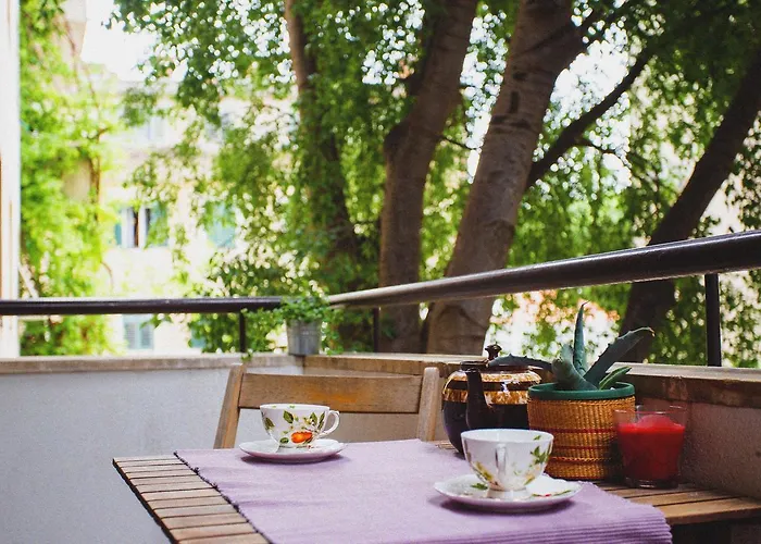 Tchaikovsky Хостел *