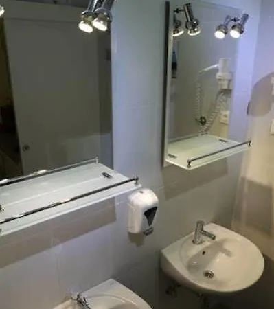 Hostal Tchaikovsky *